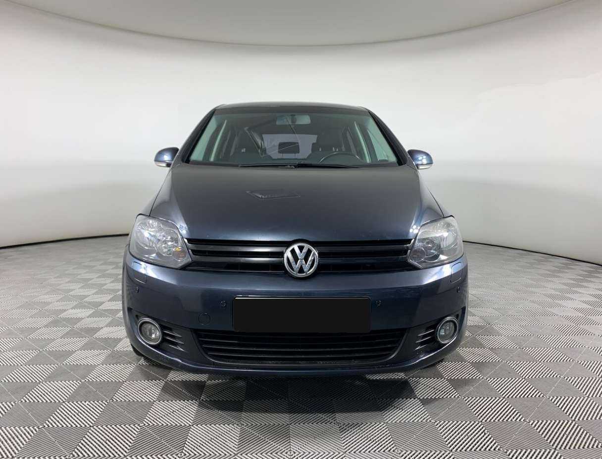 Volkswagen Golf Plus 2010 года с пробегом. Фото: #1