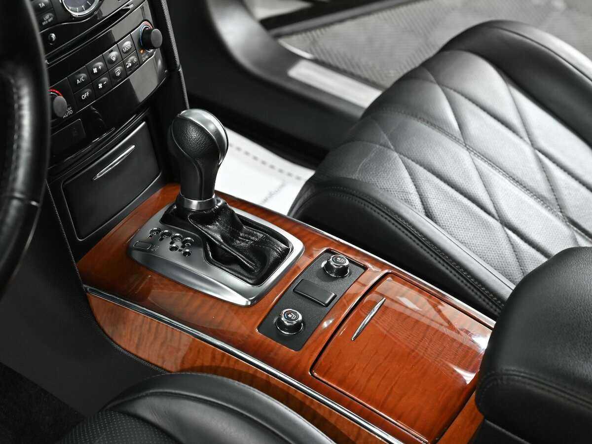 Infiniti FX 2012 года с пробегом. Фото: #13