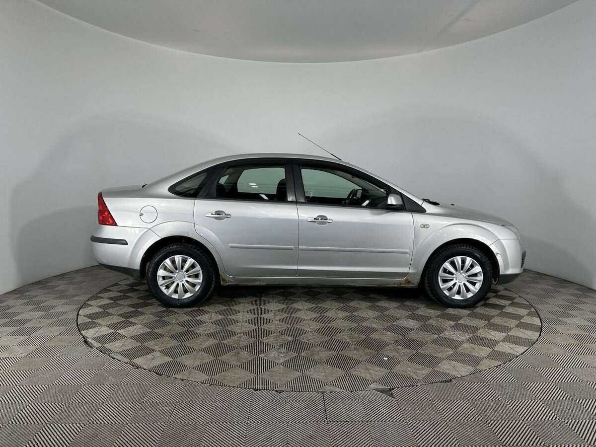 Ford Focus 2008 года с пробегом. Фото: #3