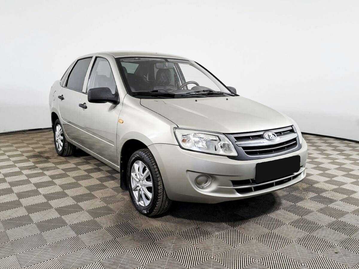 Lada (ВАЗ) Granta 2012 года с пробегом. Фото: #2