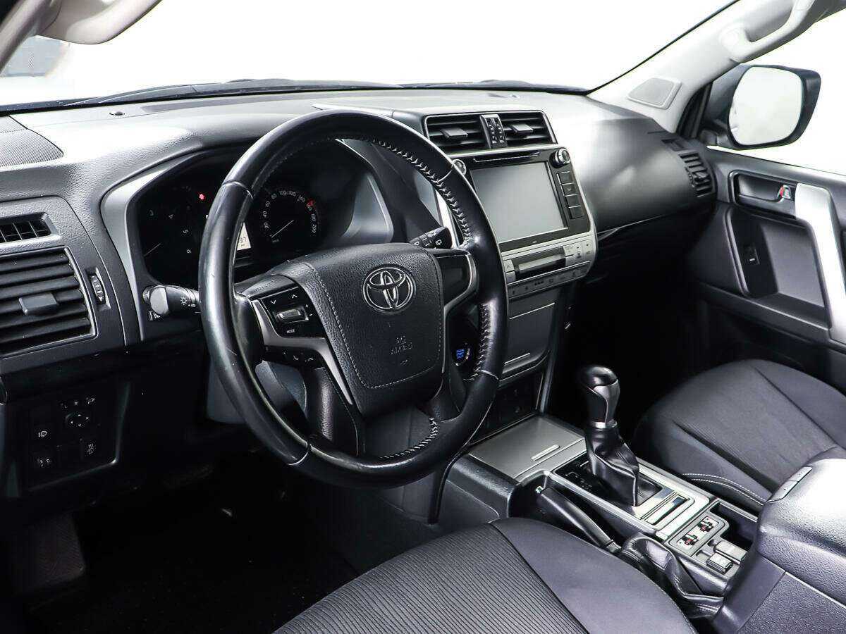 Toyota Land Cruiser Prado 2018 года с пробегом. Фото: #11