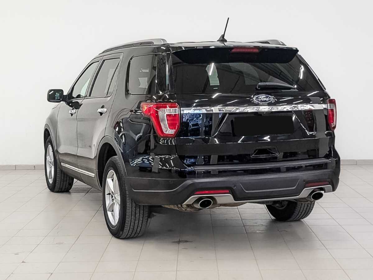 Ford Explorer 2019 года с пробегом. Фото: #6