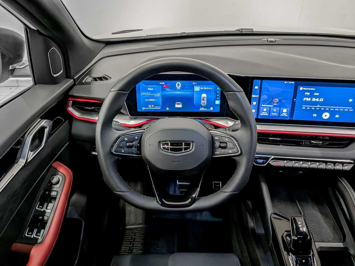 Geely Coolray 2024 года с пробегом. Фото: #17