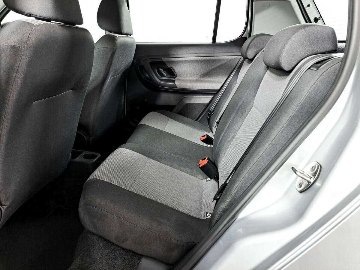 Skoda Fabia 2011 года с пробегом. Фото: #9