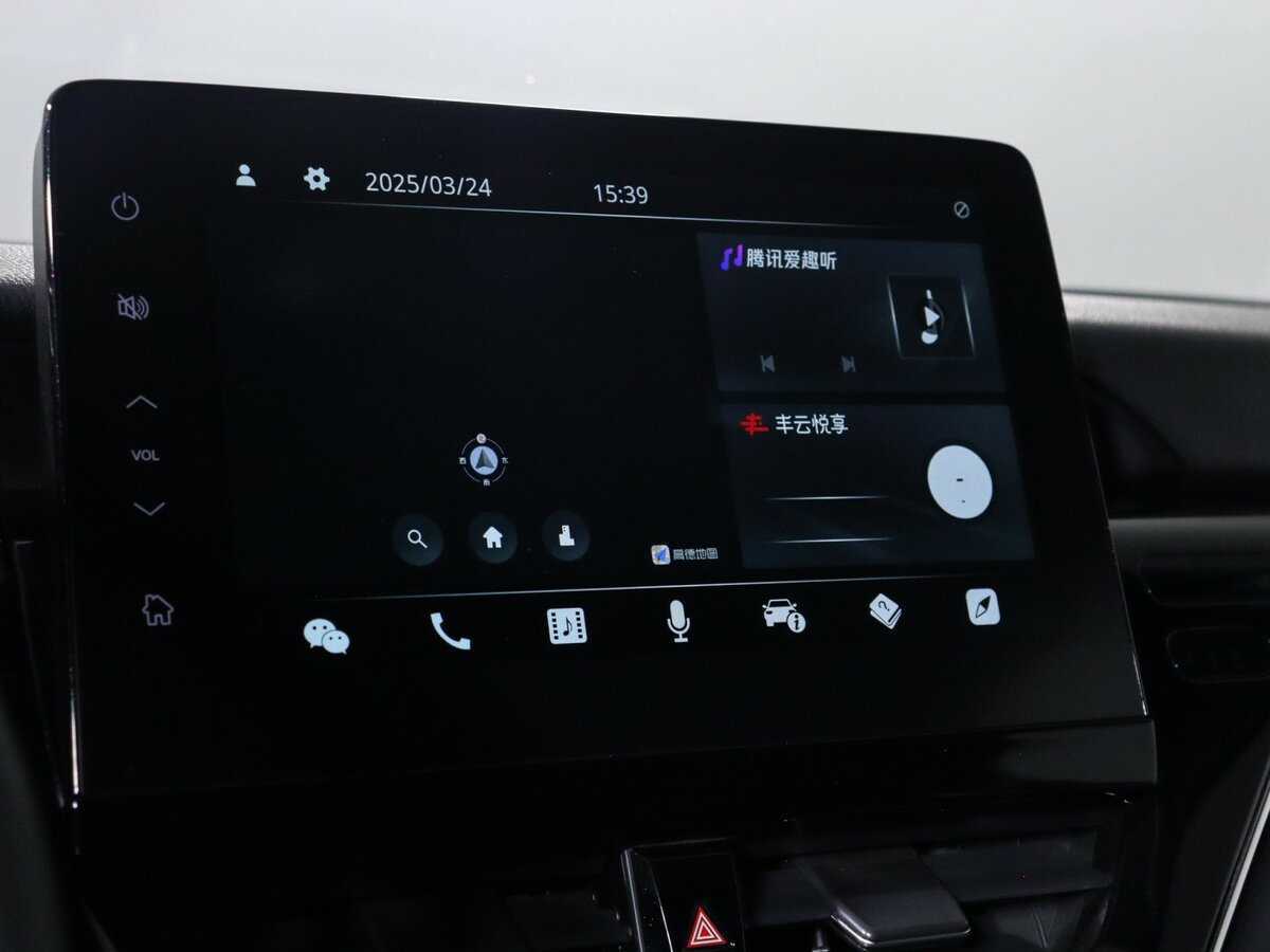 Toyota Camry 2023 года с пробегом. Фото: #21