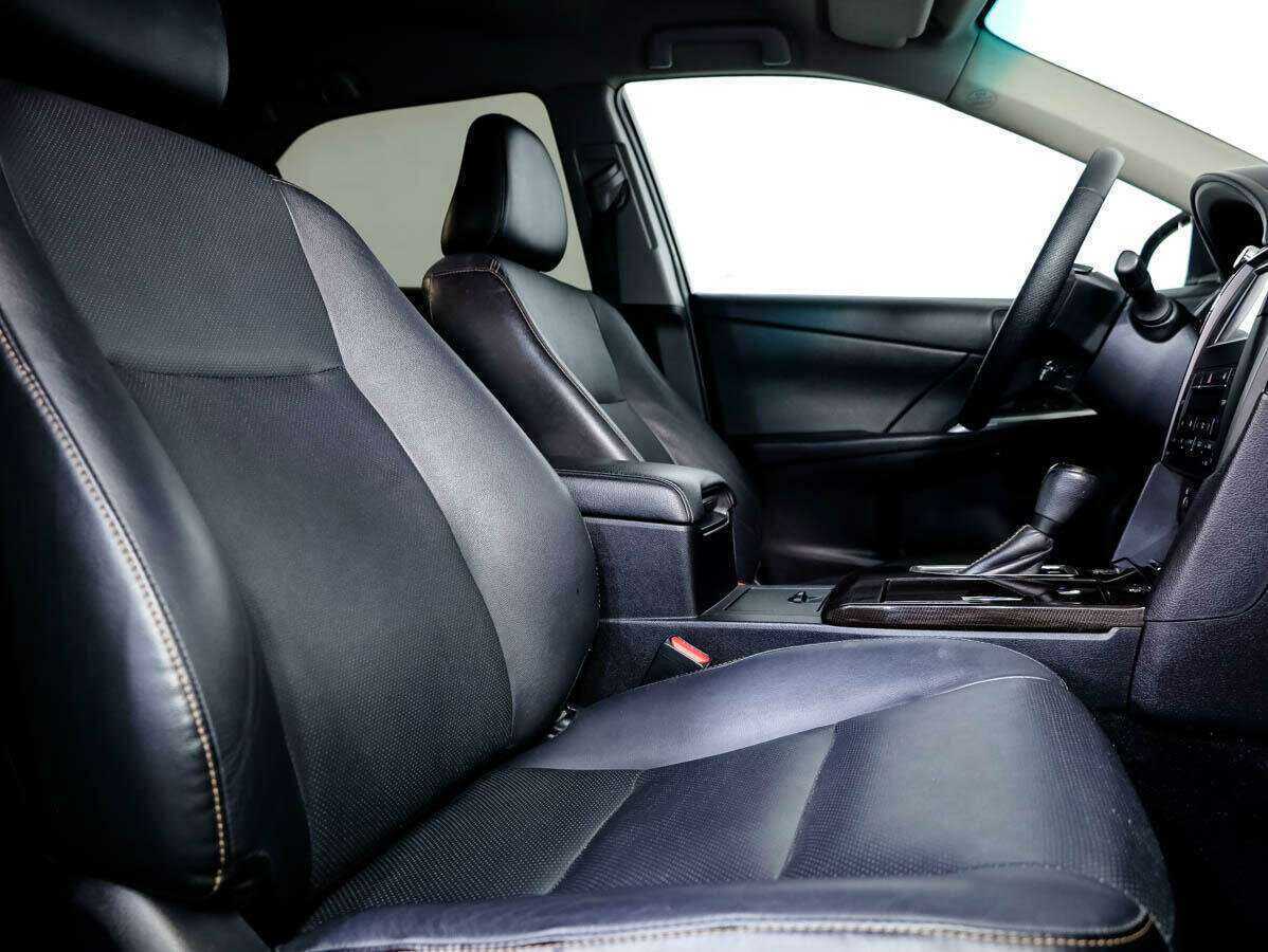 Toyota Camry 2016 года с пробегом. Фото: #10