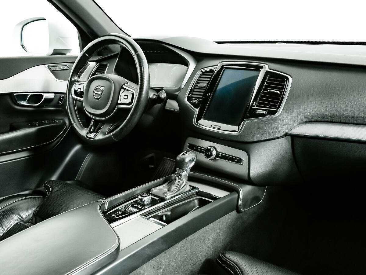 Volvo XC90 2017 года с пробегом. Фото: #6