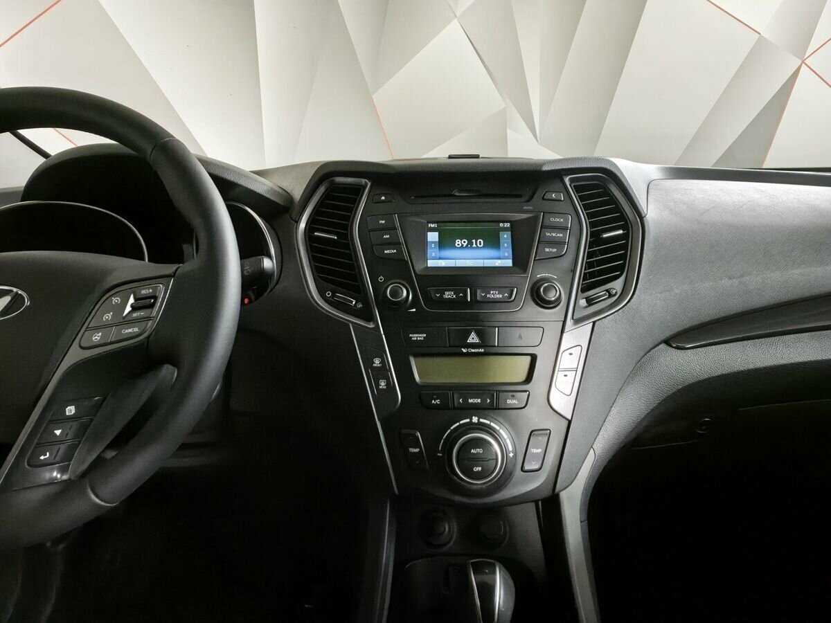 Hyundai Santa Fe 2014 года с пробегом. Фото: #10