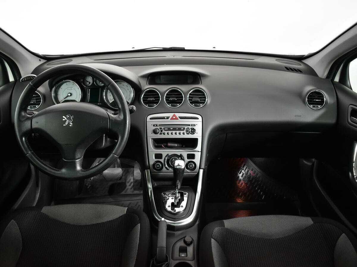 Peugeot 308 2010 года с пробегом. Фото: #11