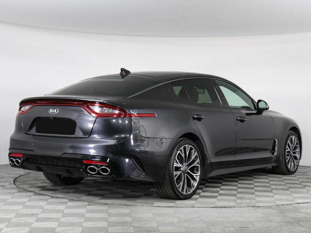 Kia Stinger 2018 года с пробегом. Фото: #4