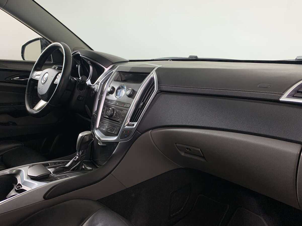 Cadillac SRX 2011 года с пробегом. Фото: #10