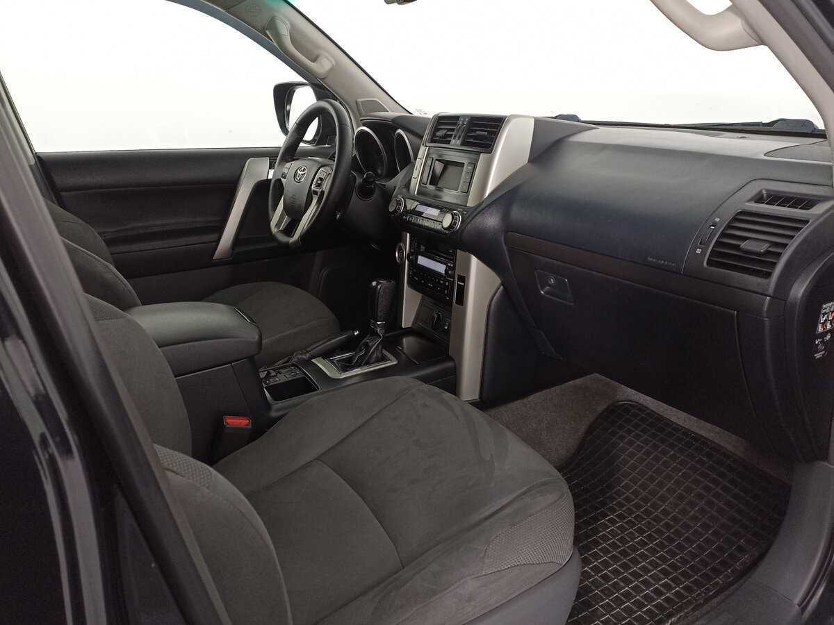 Toyota Land Cruiser Prado 2010 года с пробегом. Фото: #10