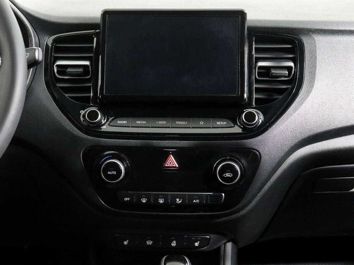 Hyundai Solaris 2021 года с пробегом. Фото: #11