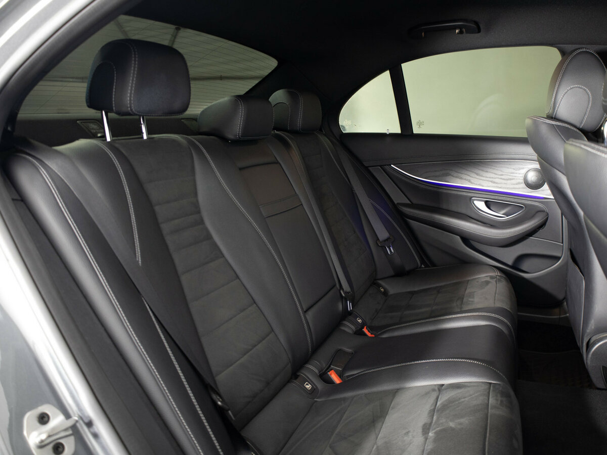 Mercedes-Benz E-Класс 2018 года с пробегом. Фото: #13