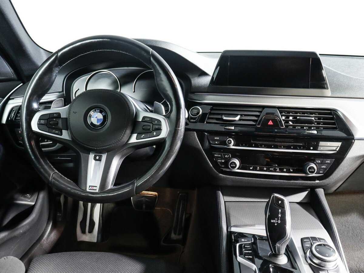 BMW 5 серии 2018 года с пробегом. Фото: #7