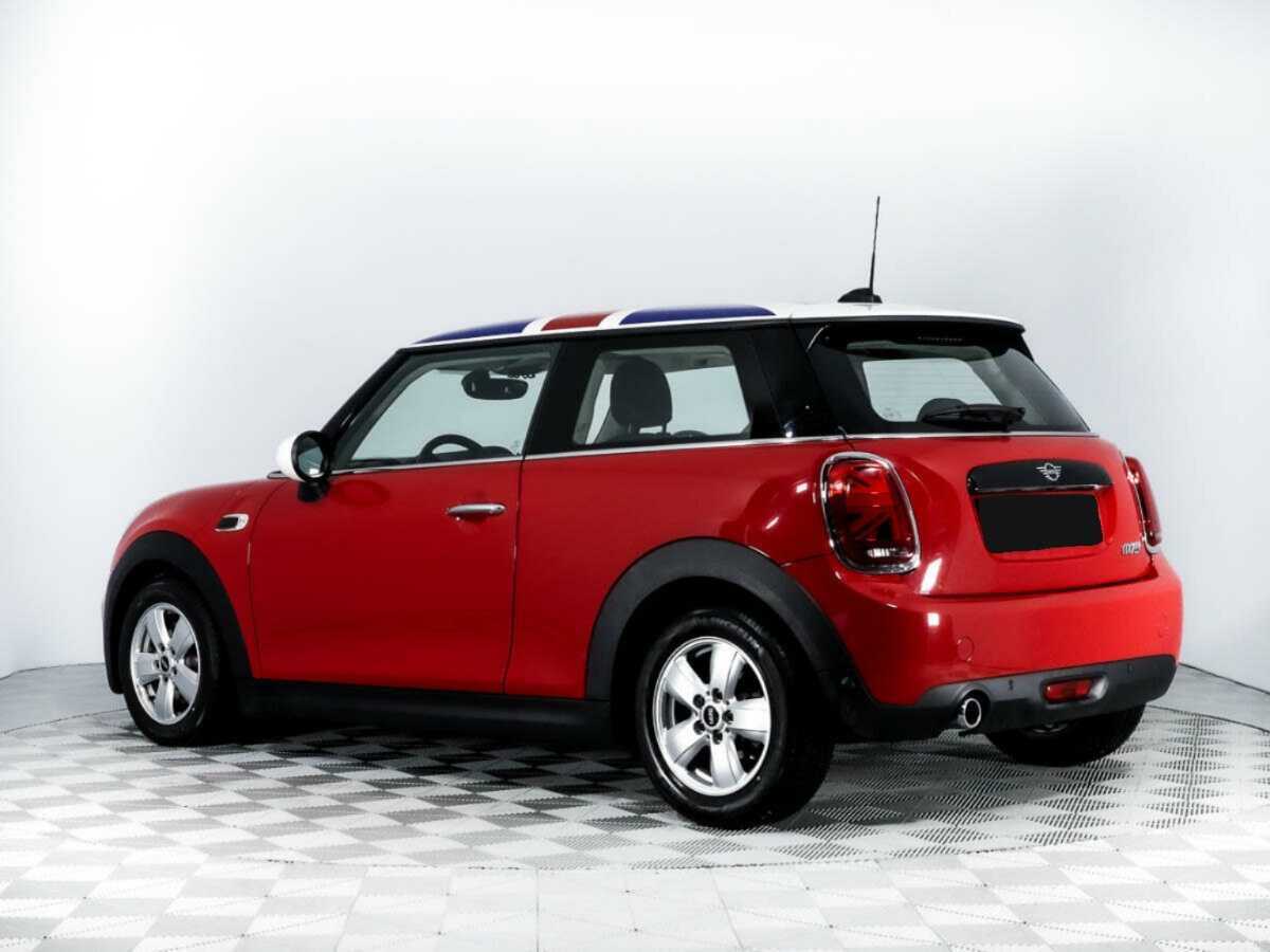 Mini Hatch 2018 года с пробегом. Фото: #6