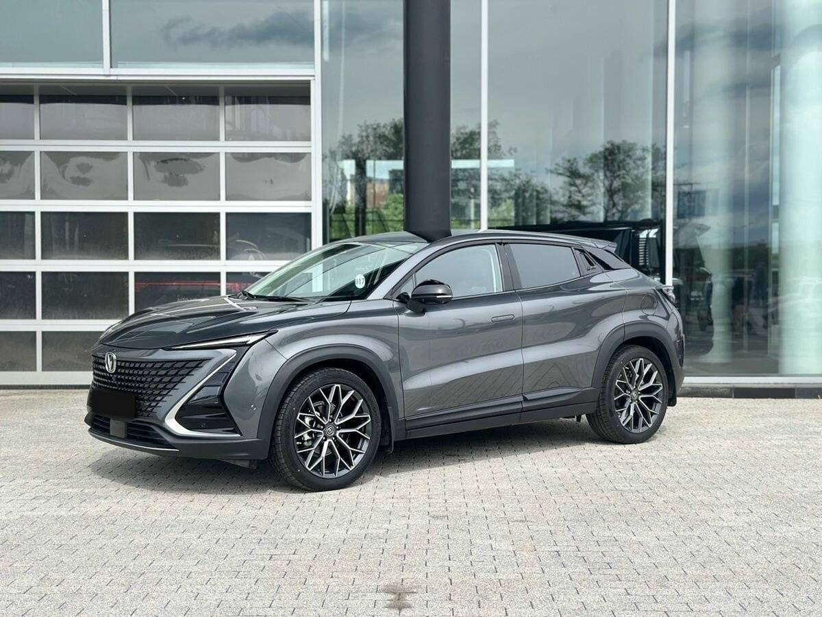 Changan UNI-T 2024 года с пробегом. Посмотреть фото