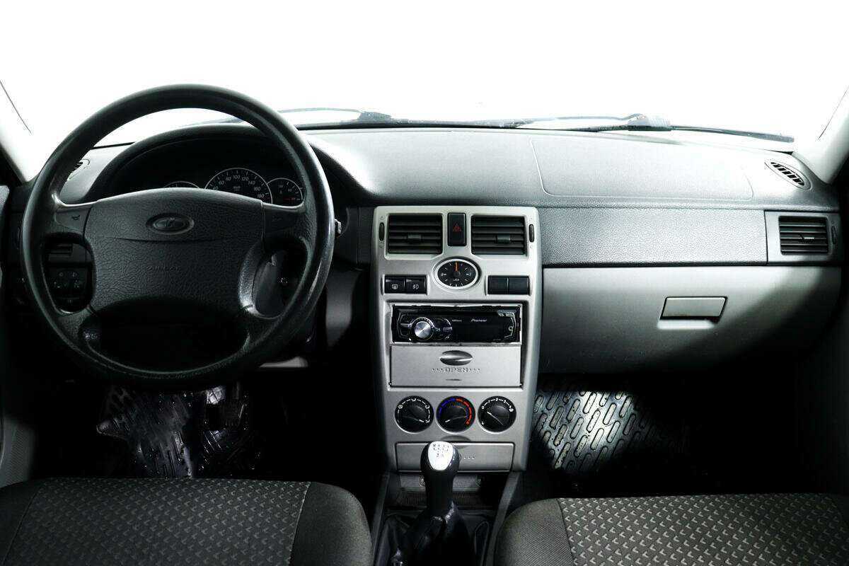 Lada (ВАЗ) Priora 2011 года с пробегом. Фото: #9