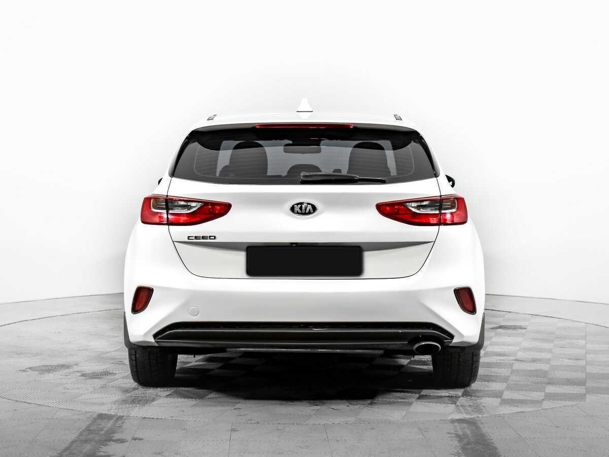 Kia Ceed 2019 года с пробегом. Фото: #5