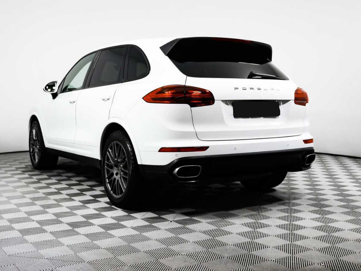 Porsche Cayenne 2016 года с пробегом. Фото: #5