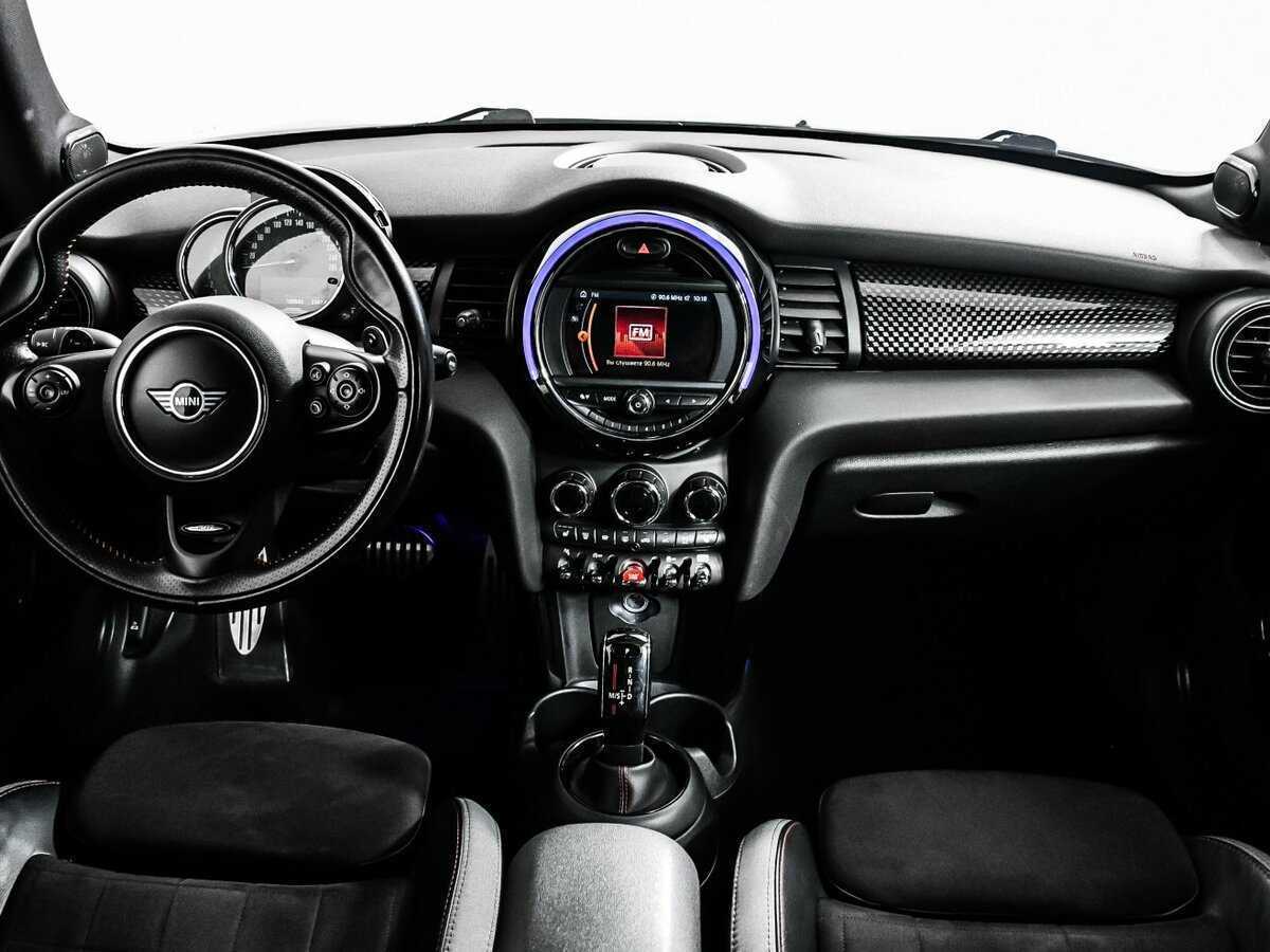 Mini Hatch 2019 года с пробегом. Фото: #10