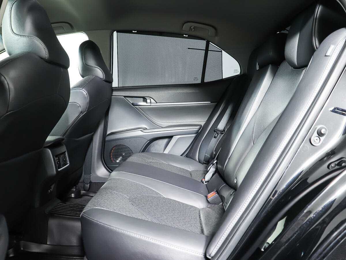 Toyota Camry 2021 года с пробегом. Фото: #9