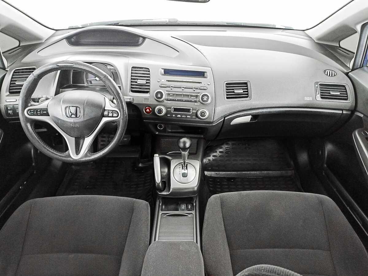 Honda Civic 2007 года с пробегом. Фото: #11