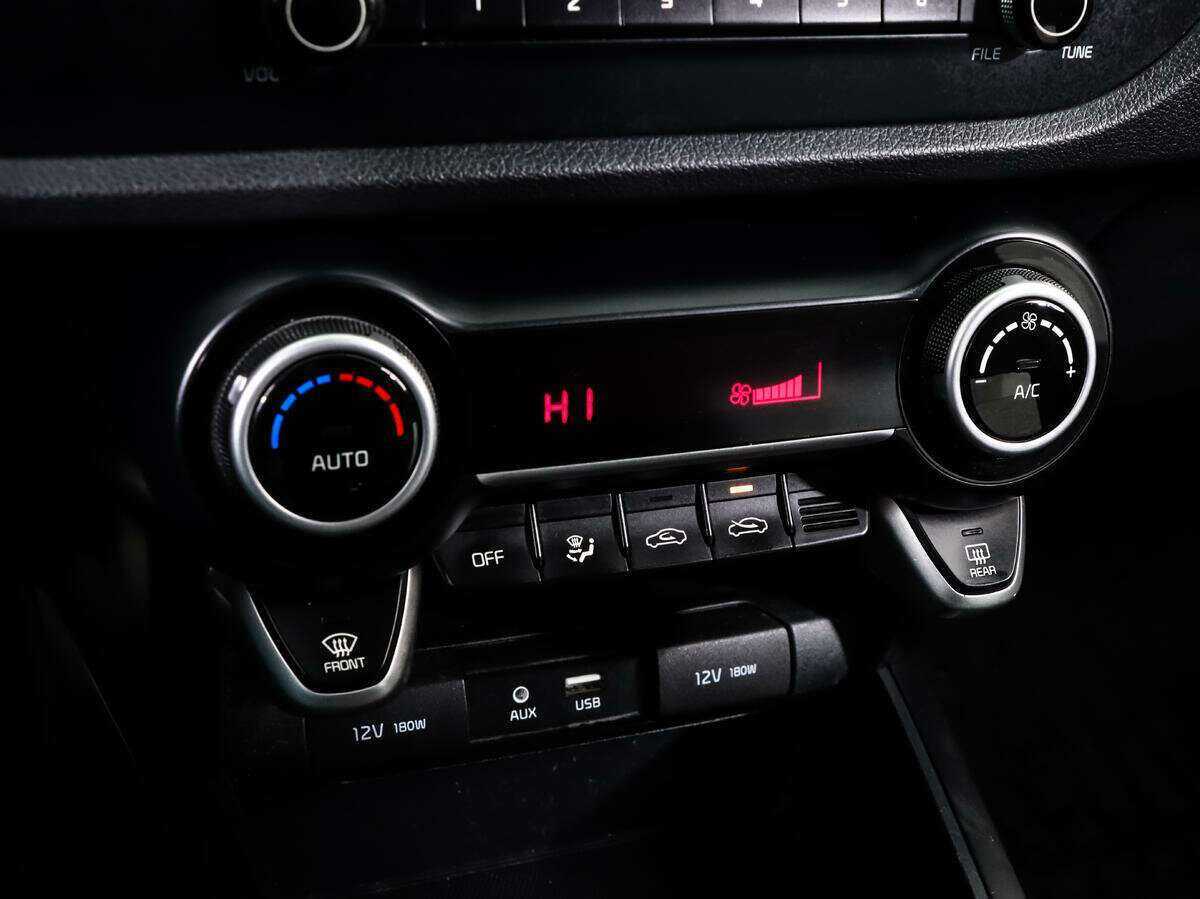 Kia Rio 2019 года с пробегом. Фото: #11