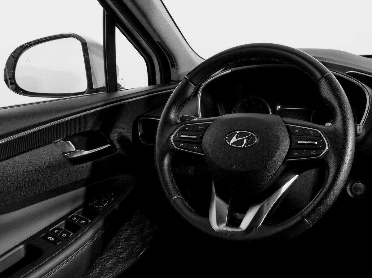 Hyundai Santa Fe 2023 года с пробегом. Фото: #13