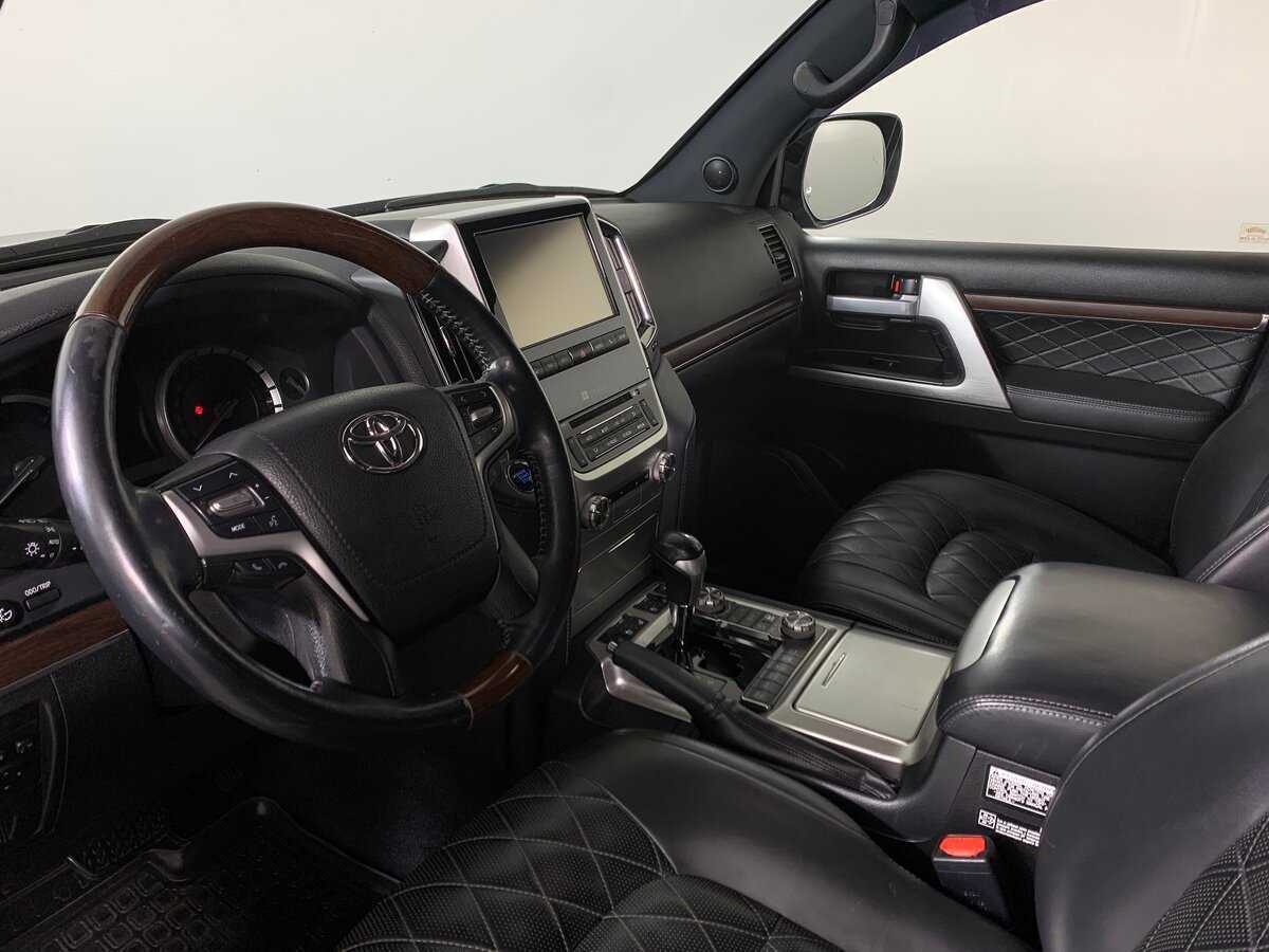 Toyota Land Cruiser 2016 года с пробегом. Фото: #11