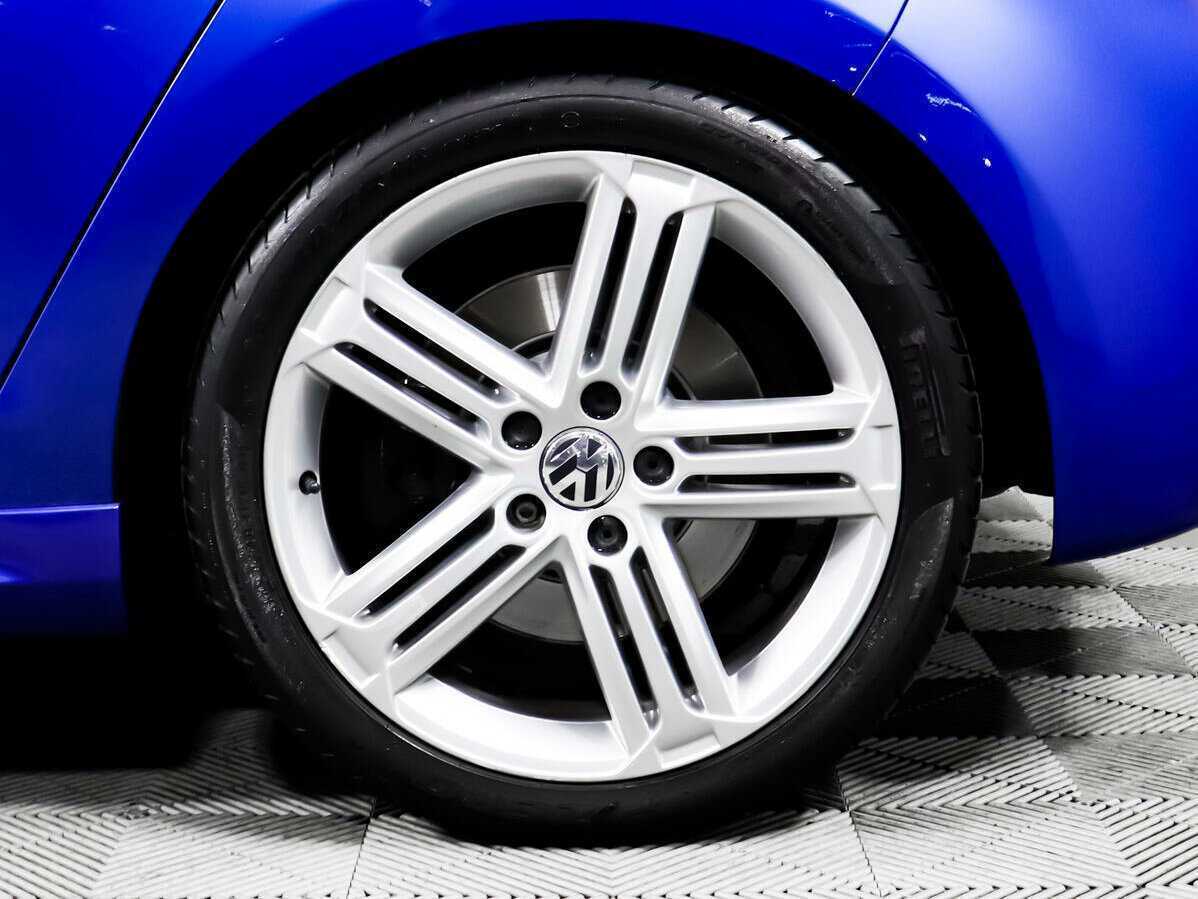 Volkswagen Golf R 2012 года с пробегом. Фото: #13