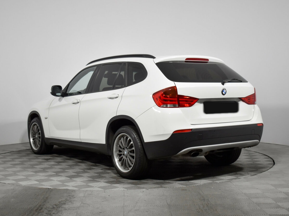 BMW X1 2011 года с пробегом. Фото: #5