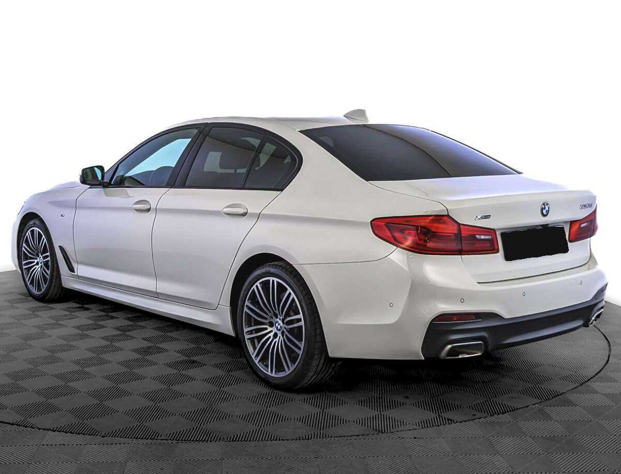 BMW 5 серии 2019 года с пробегом. Фото: #6