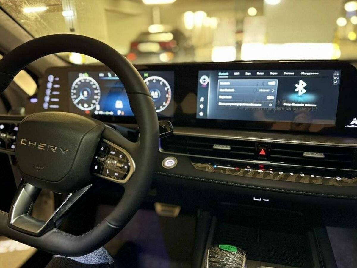 Chery Arrizo 8 2024 года с пробегом. Фото: #3