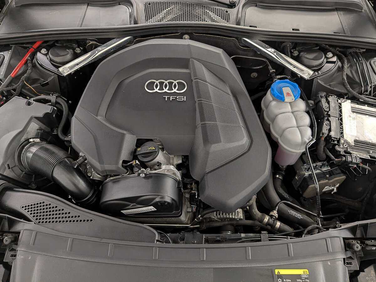 Audi A4 2018 года с пробегом. Фото: #8