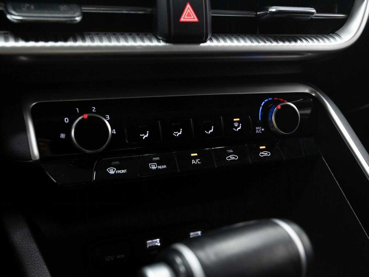 Kia K5 2021 года с пробегом. Фото: #22