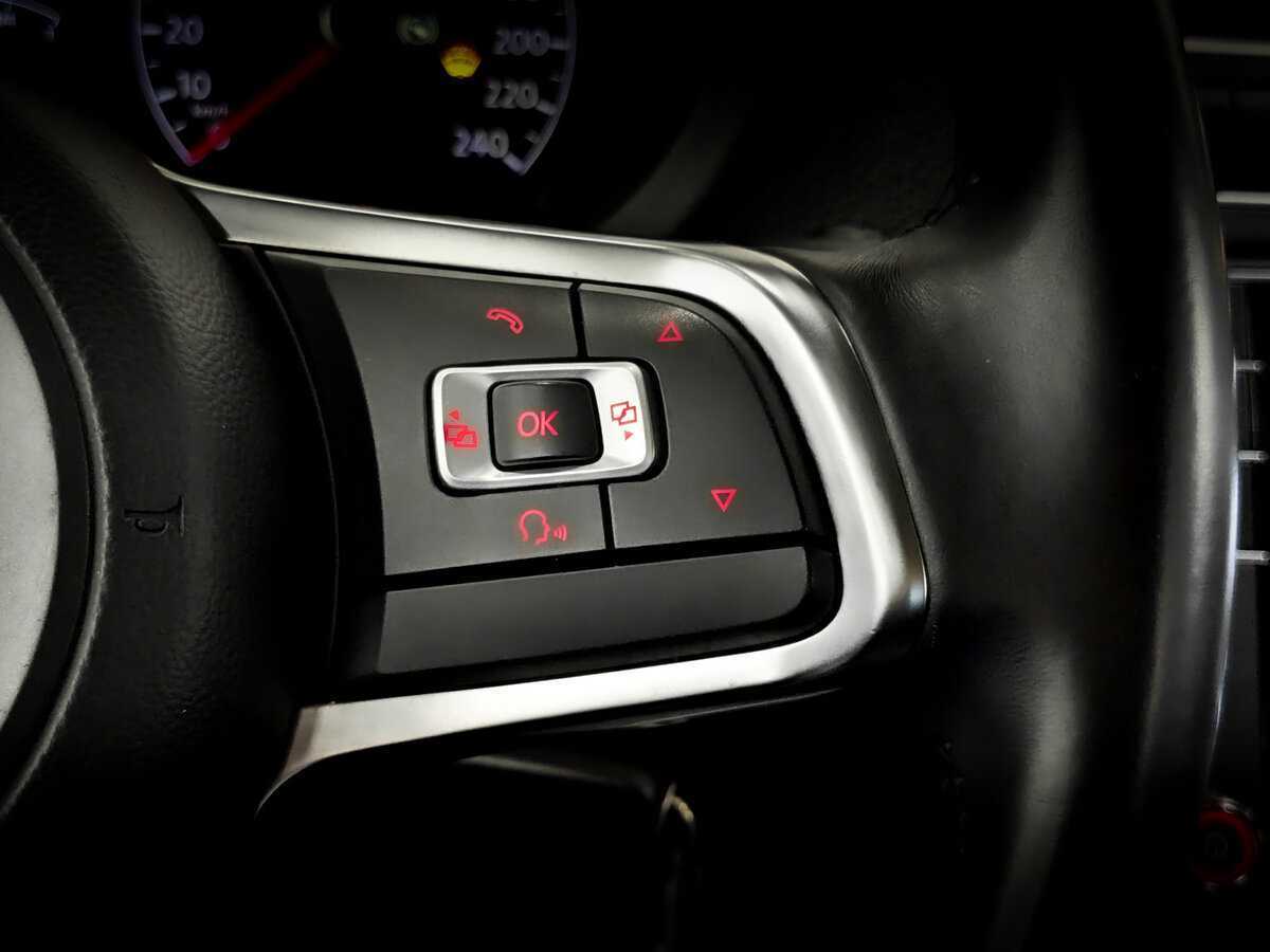 Volkswagen Polo 2018 года с пробегом. Фото: #26
