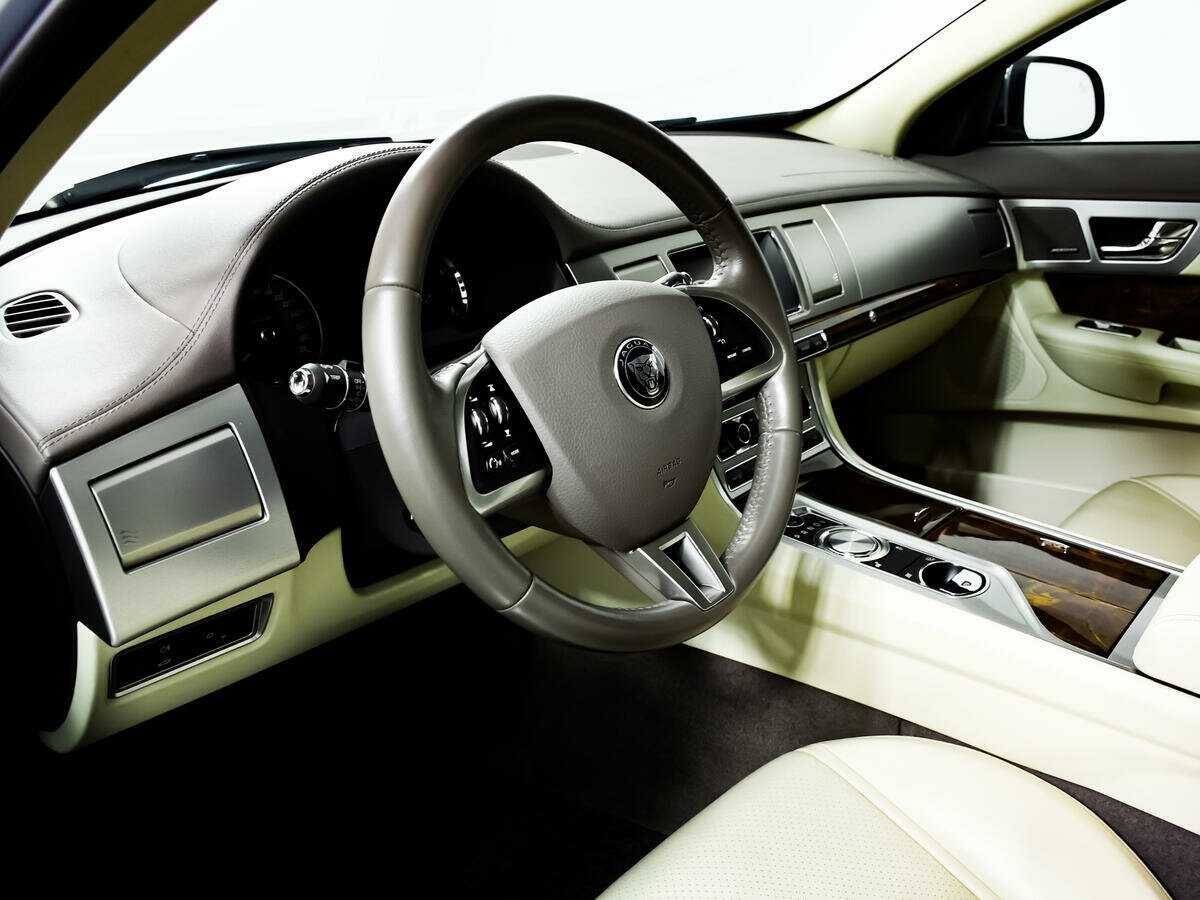 Jaguar XF 2013 года с пробегом. Фото: #12