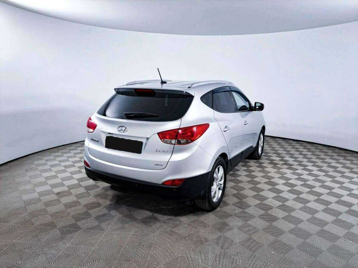 Hyundai ix35 2012 года с пробегом. Фото: #4