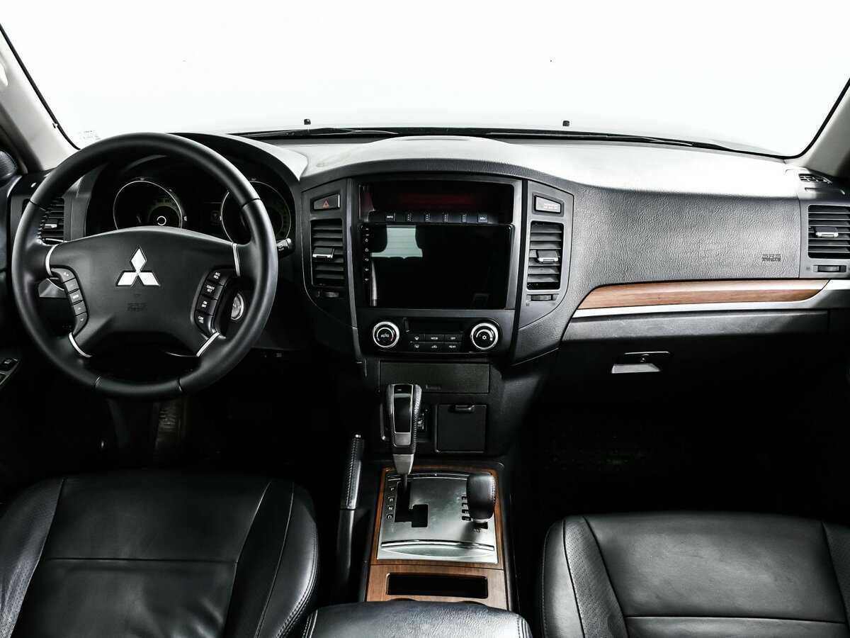 Mitsubishi Pajero 2008 года с пробегом. Фото: #10