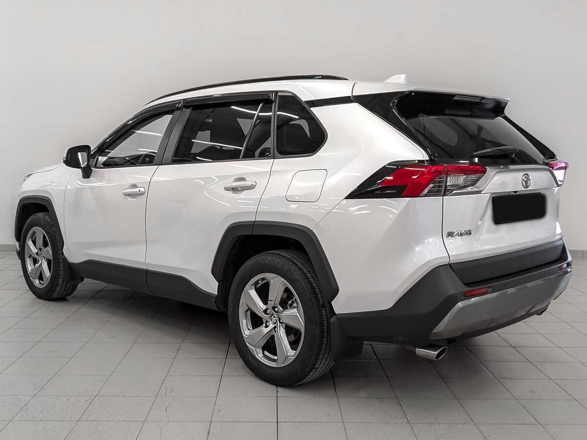 Toyota RAV4 2021 года с пробегом. Фото: #6