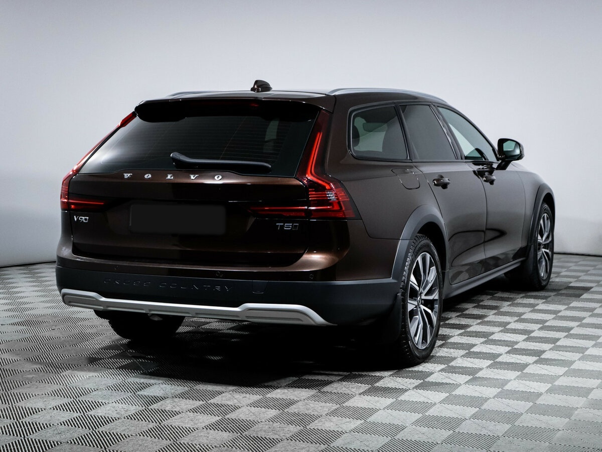 Volvo V90 Cross Country 2021 года с пробегом. Фото: #4