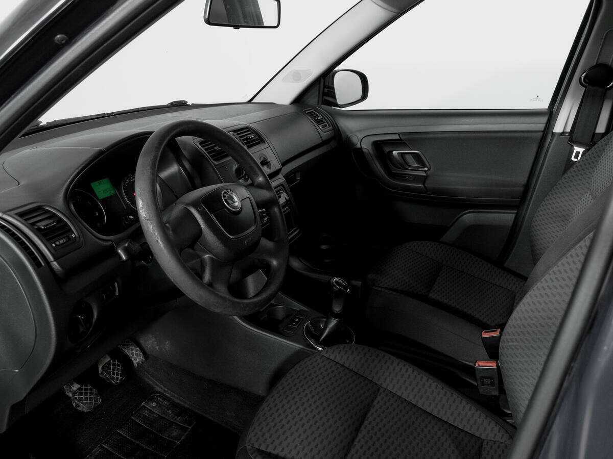 Skoda Fabia 2010 года с пробегом. Фото: #14