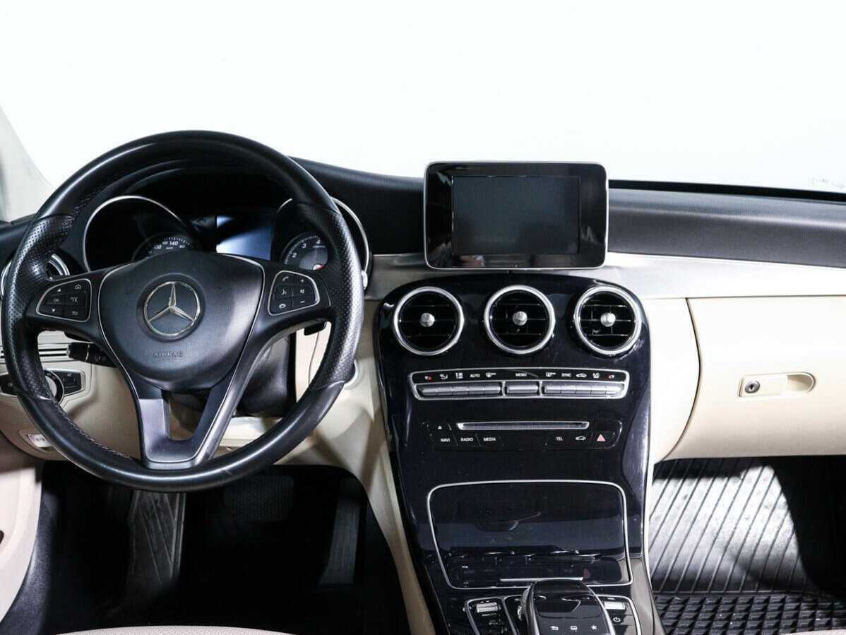 Mercedes-Benz C-Класс 2015 года с пробегом. Фото: #11