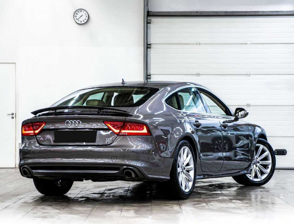 Audi A7 2011 года с пробегом. Фото: #2