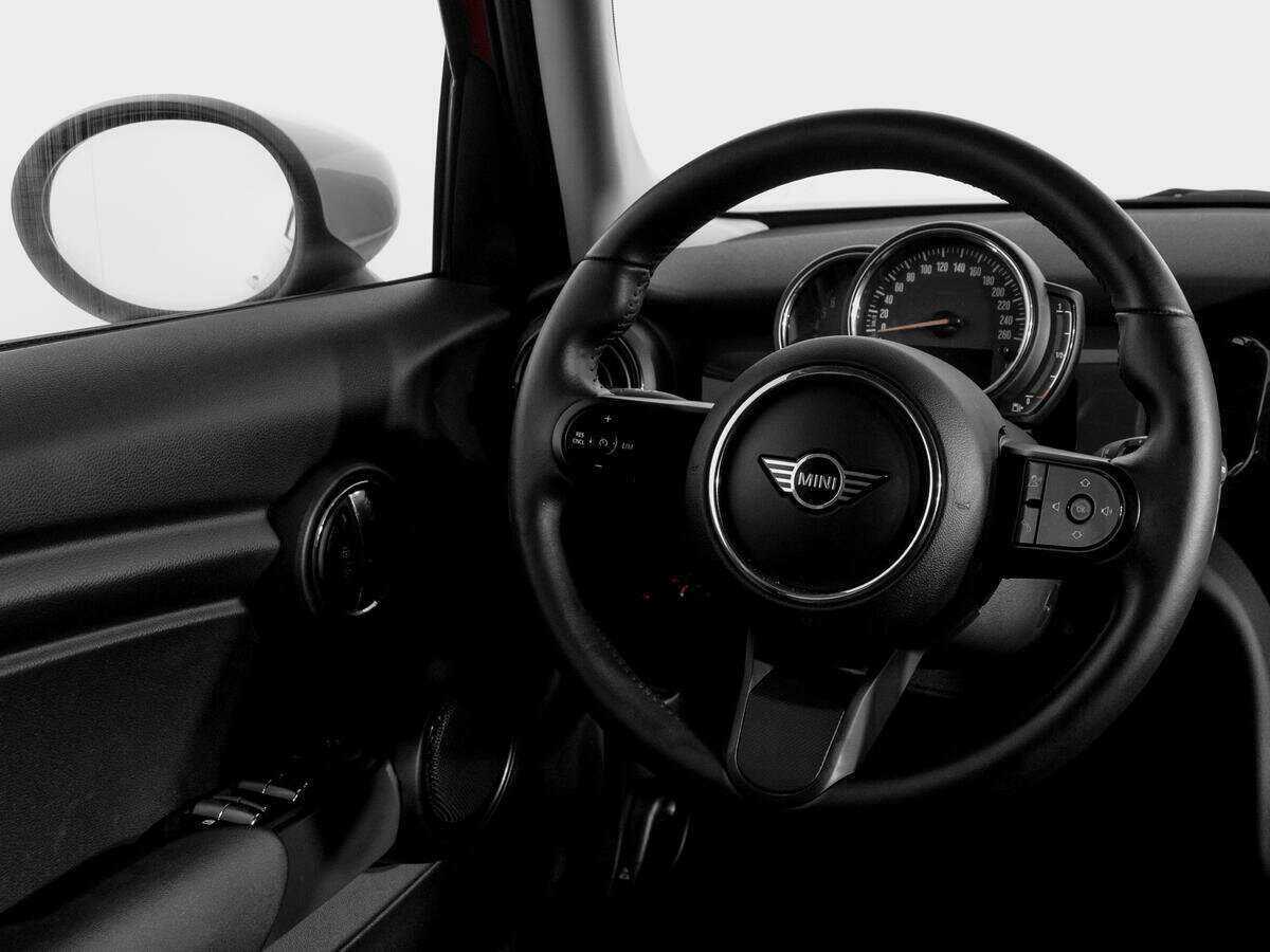 Mini Hatch 2021 года с пробегом. Фото: #13