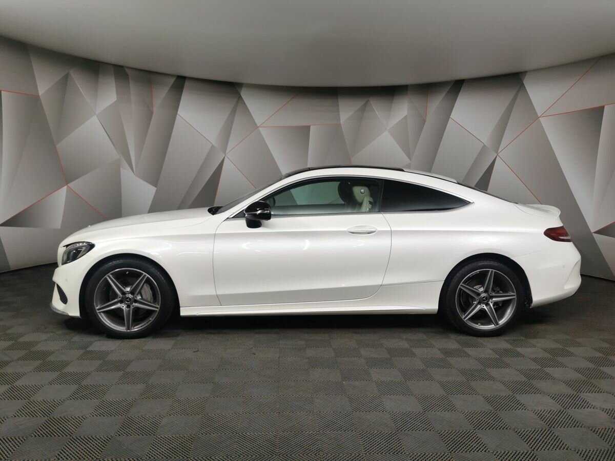 Mercedes-Benz C-Класс 2015 года с пробегом. Фото: #4