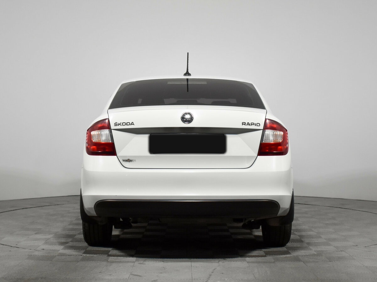 Skoda Rapid 2017 года с пробегом. Фото: #4