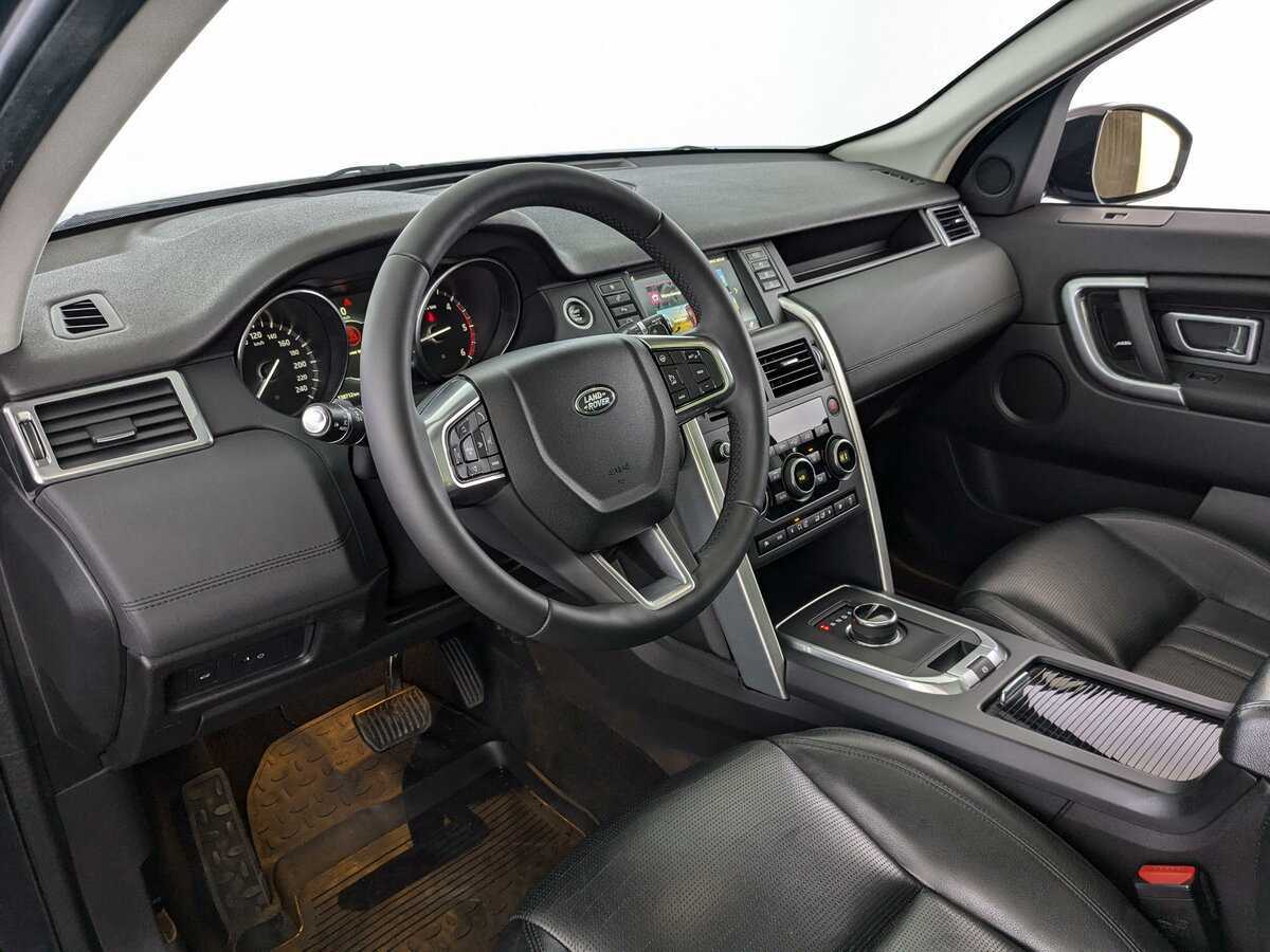 Land Rover Discovery Sport 2017 года с пробегом. Фото: #14