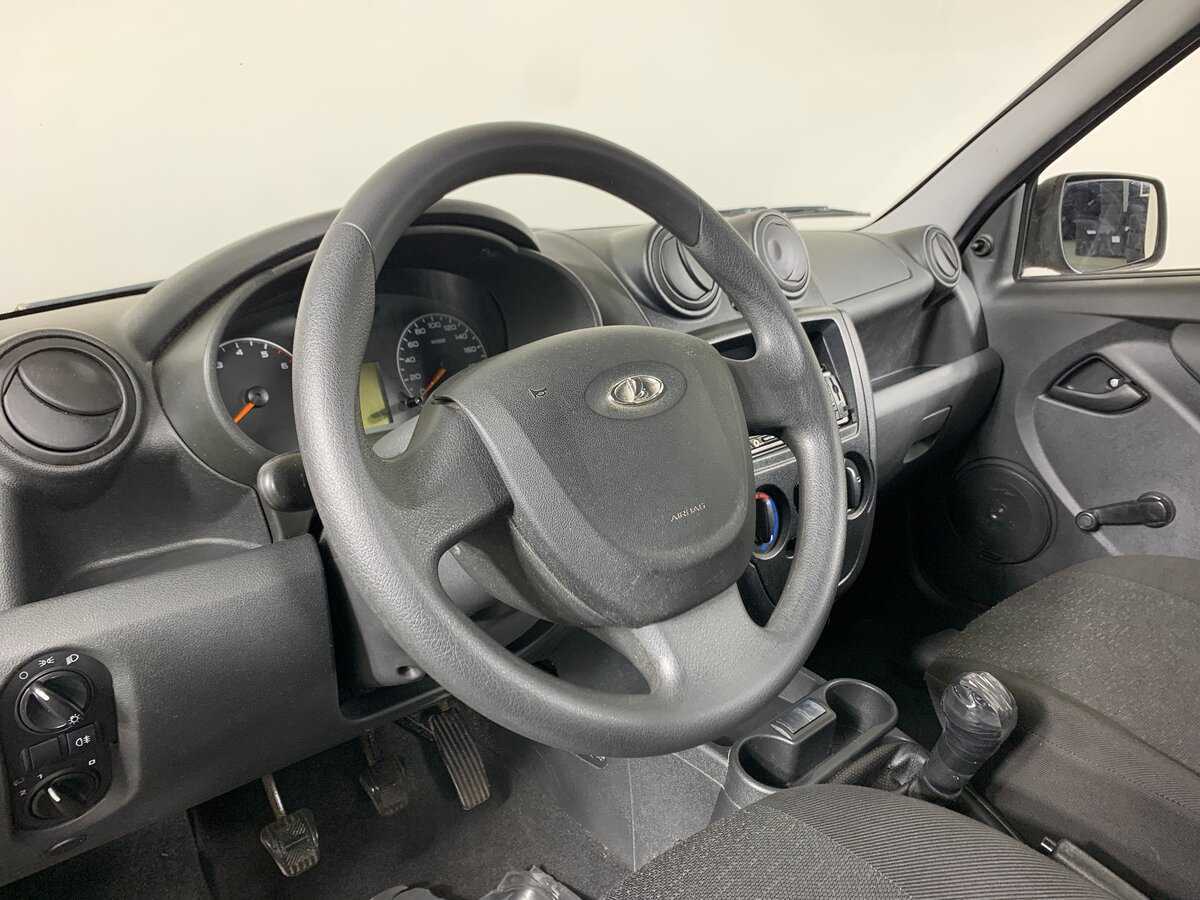 Lada (ВАЗ) Granta 2013 года с пробегом. Фото: #11